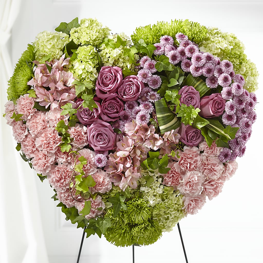 Heartwarming Standing Heart – DW FLORALS & GIFTS OF SANTA FE, Santa Fe TX