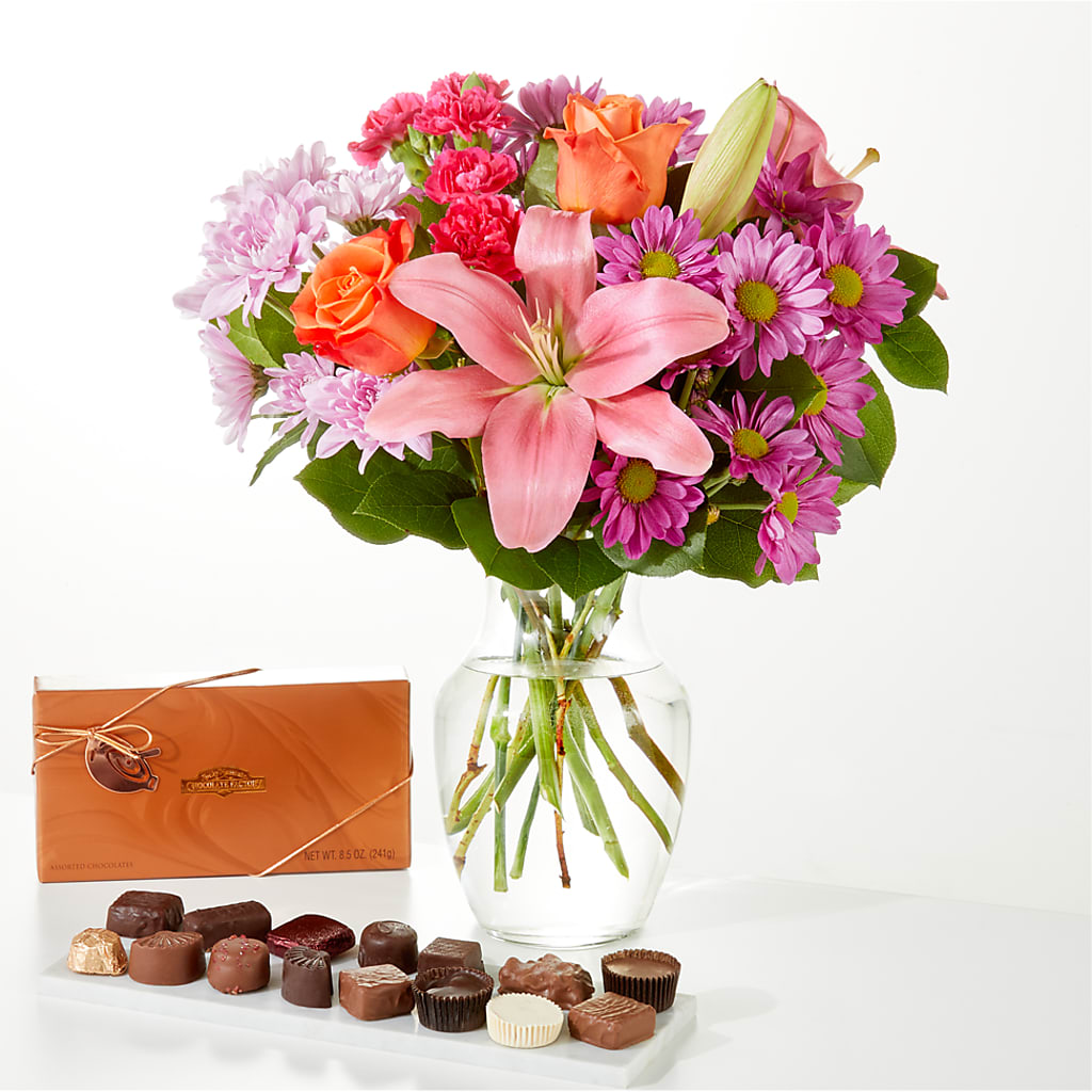 One and Only Bouquet and Chocolate Bundle – DW FLORALS & GIFTS OF SANTA FE, Santa Fe TX