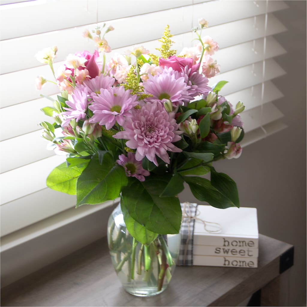 Pastel Tradition - A Florist Original – DW FLORALS & GIFTS OF SANTA FE, Santa Fe TX