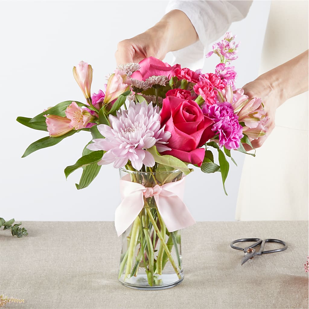 Pink Ribbon - A Florist Original – DW FLORALS & GIFTS OF SANTA FE, Santa Fe TX