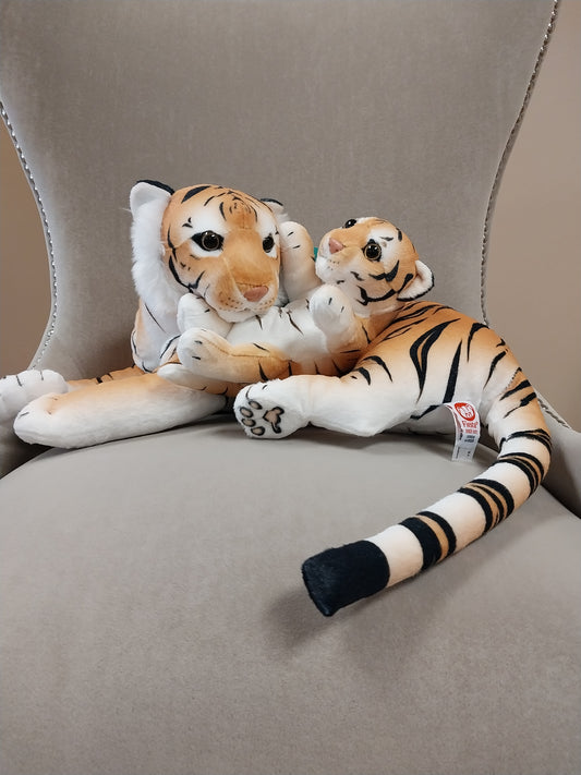Tiger Mom & Cub - Bengal